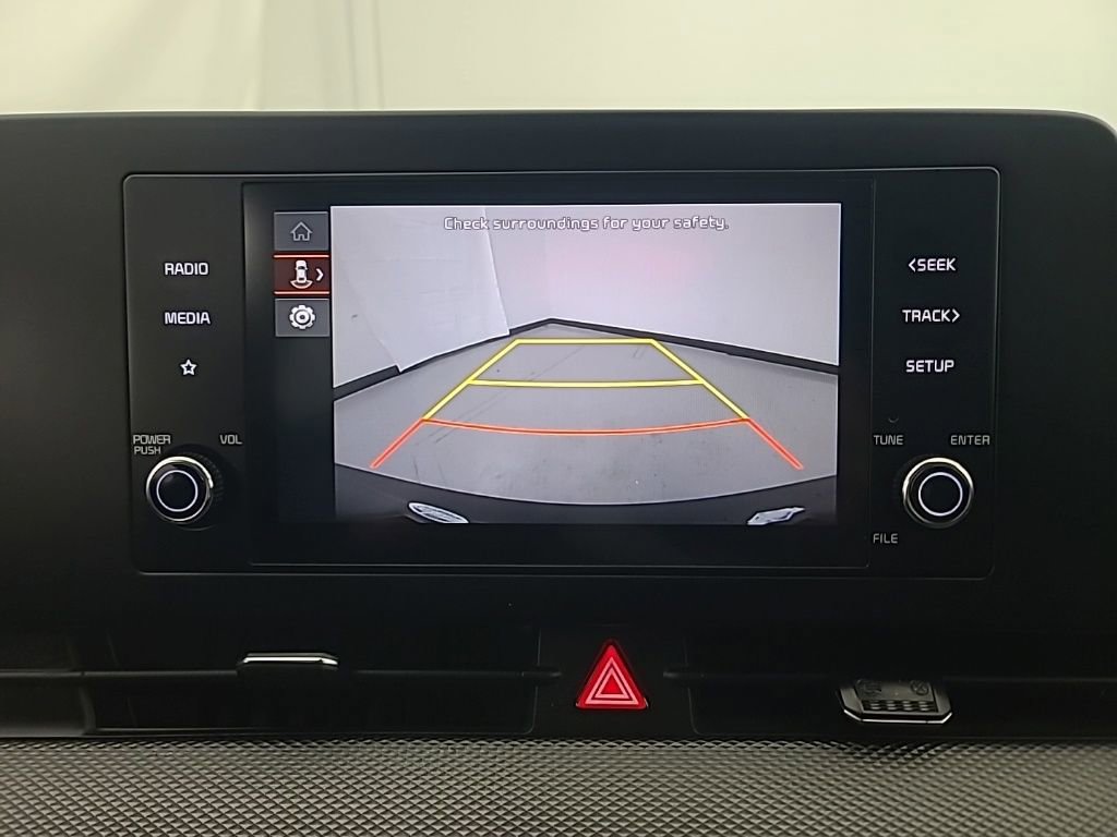 Used 2025 Kia Sportage LX image 32