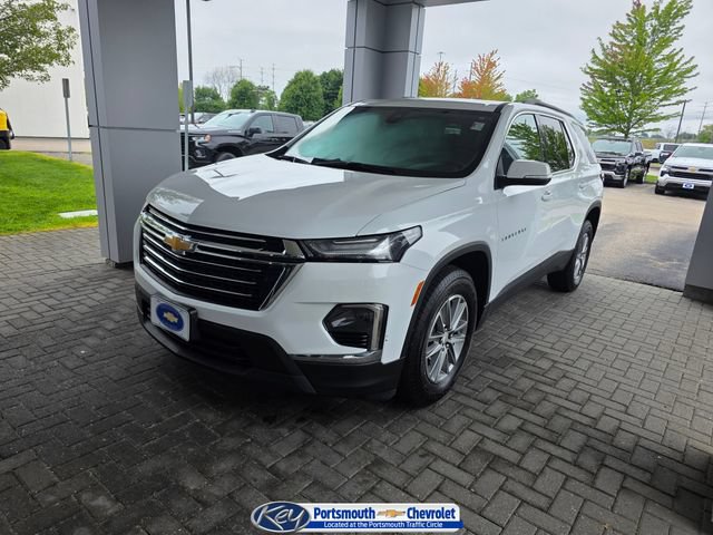 Used 2023 Chevrolet Traverse LT