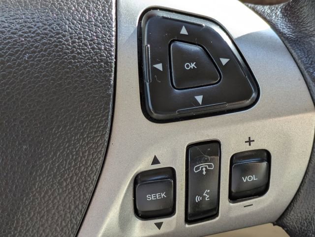 Used 2015 Ford Taurus Limited image 24