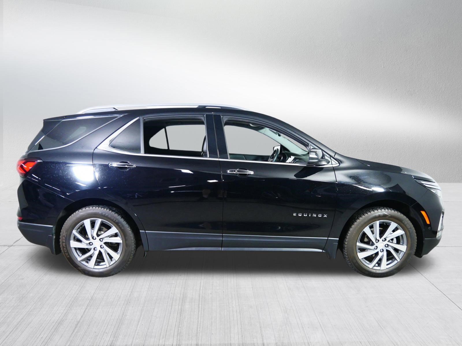 Used 2023 Chevrolet Equinox Premier image 8