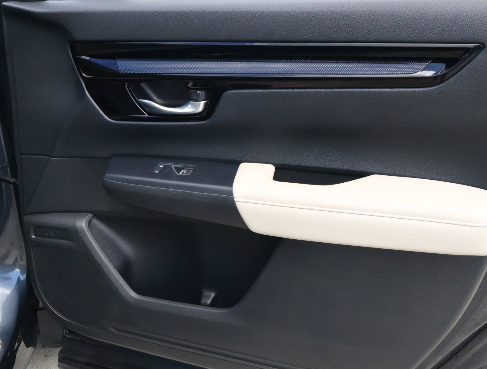 Used 2024 Honda CR-V EX-L image 16