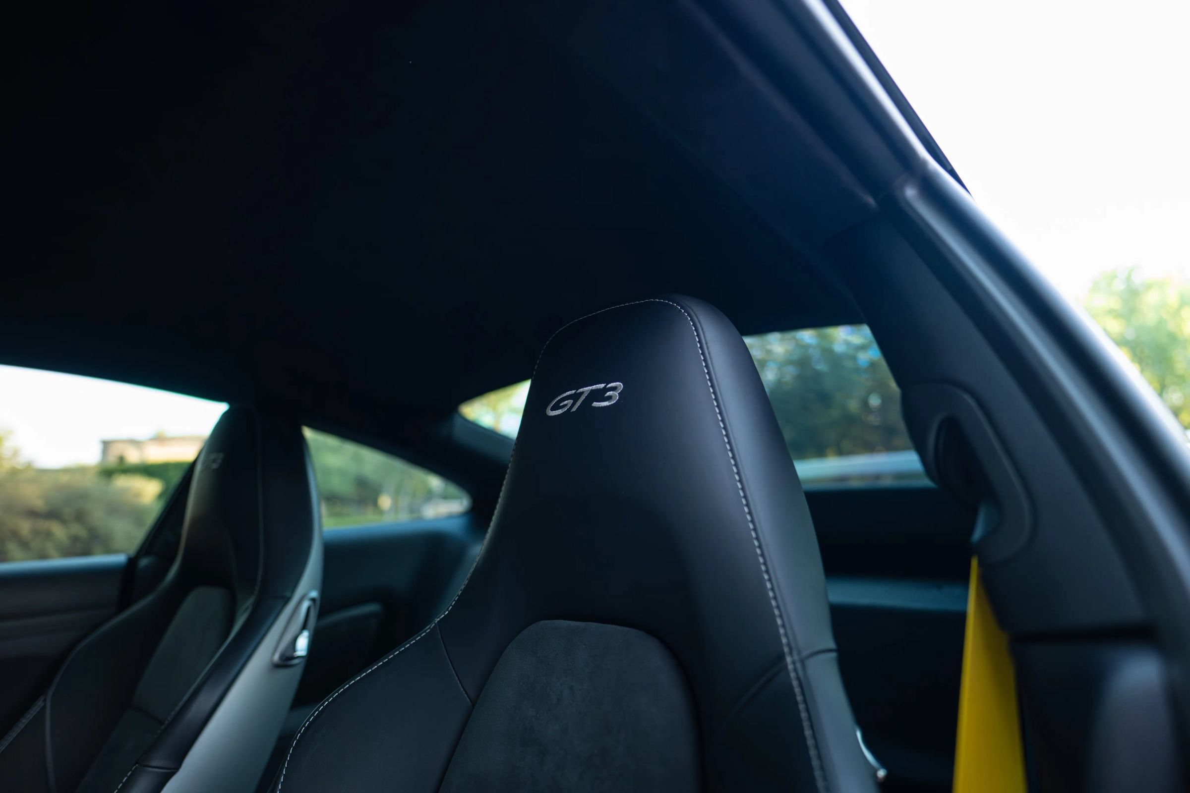 Used 2015 Porsche 911 GT3 RWD image 32
