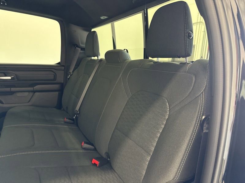 New 2026 RAM 1500 Express AWD/4WD image 17