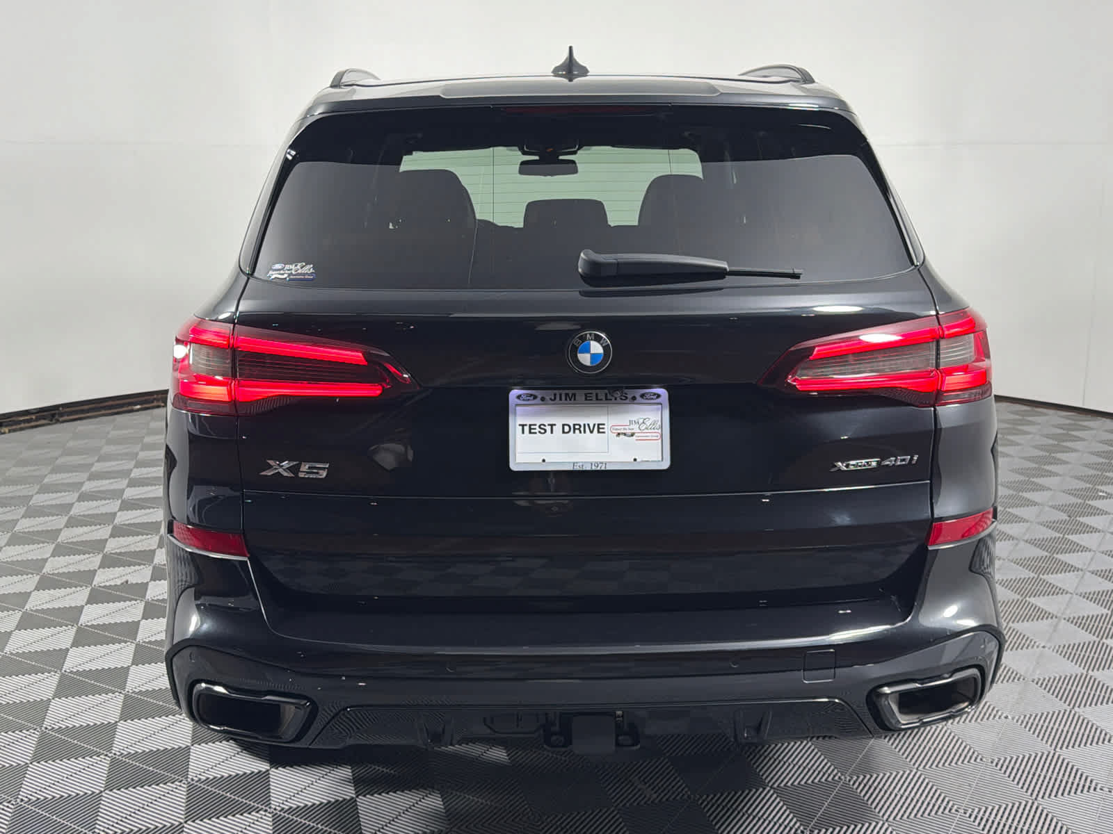 Used 2023 BMW X5 xDrive40i w/ Executive Package AWD/4WD image 9