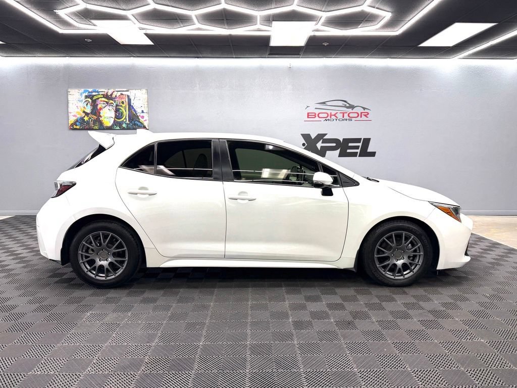 Used 2019 Toyota Corolla XSE FWD image 16