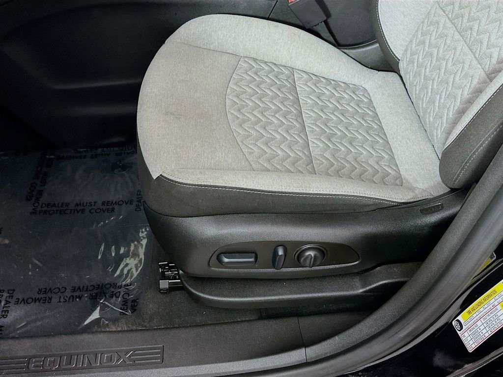 Used 2023 Chevrolet Equinox LS w/ LS Convenience Package image 27