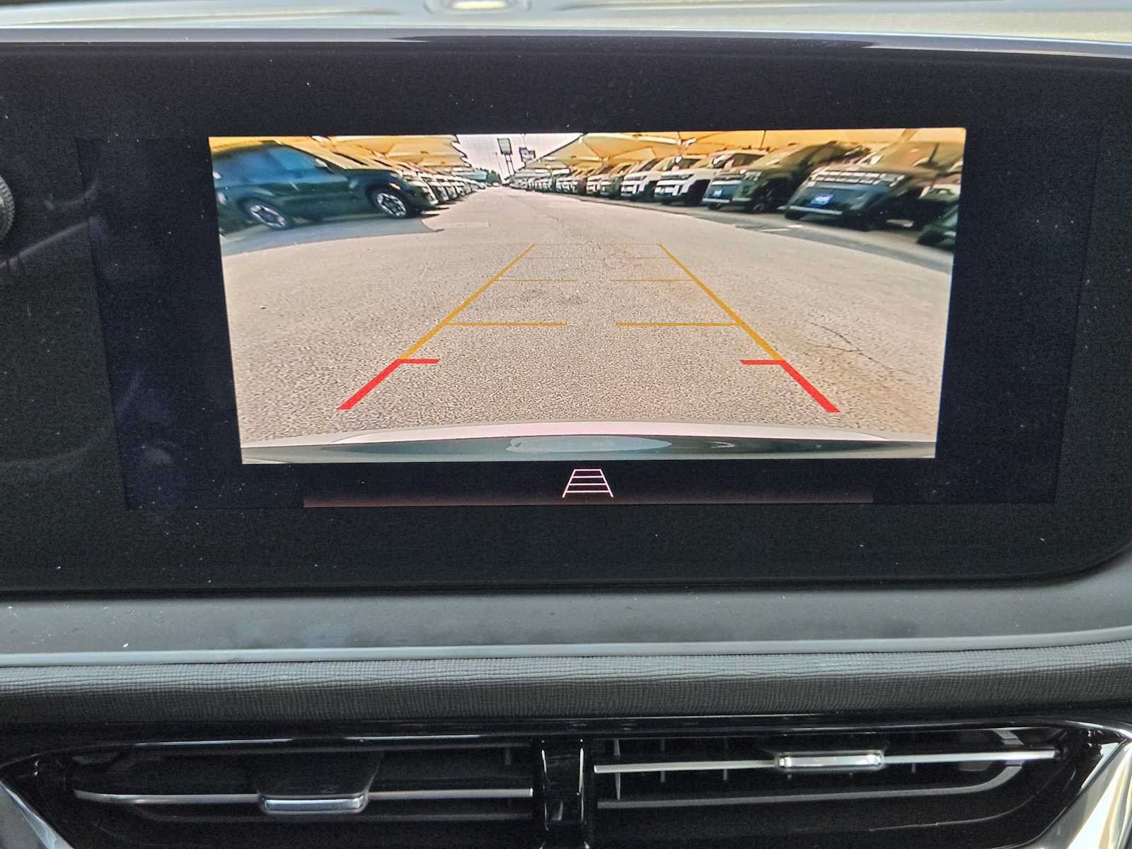Used 2026 Buick Envista Sport Touring w/ Convenience I Package FWD image 19