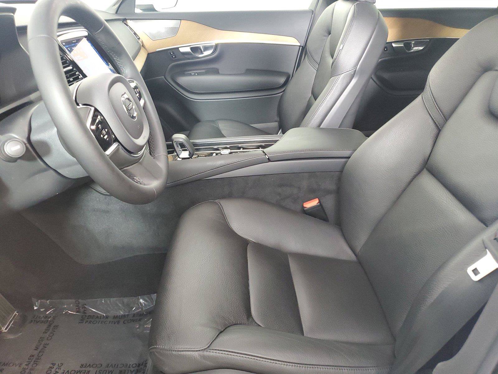 Certified 2023 Volvo XC90 B6 Plus w/ Protection Package AWD/4WD image 23