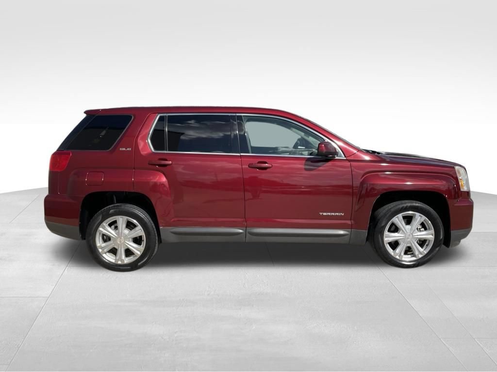 Used 2017 GMC Terrain SLE FWD image 4