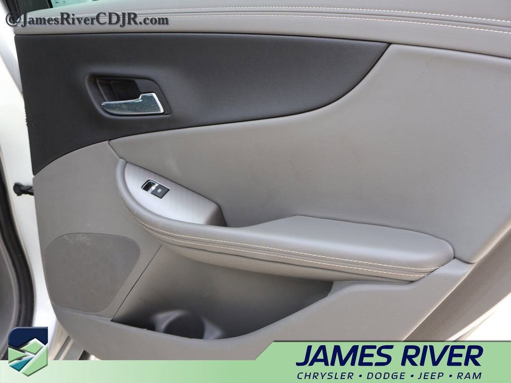 Used 2016 Chevrolet Impala LS image 11