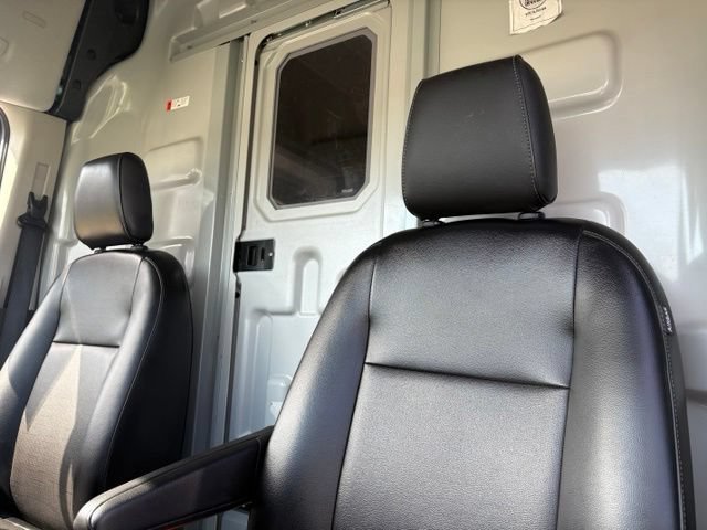 Used 2025 Ford Transit 250 148 High Roof Extended w/ Load Area Protection Package RWD image 10