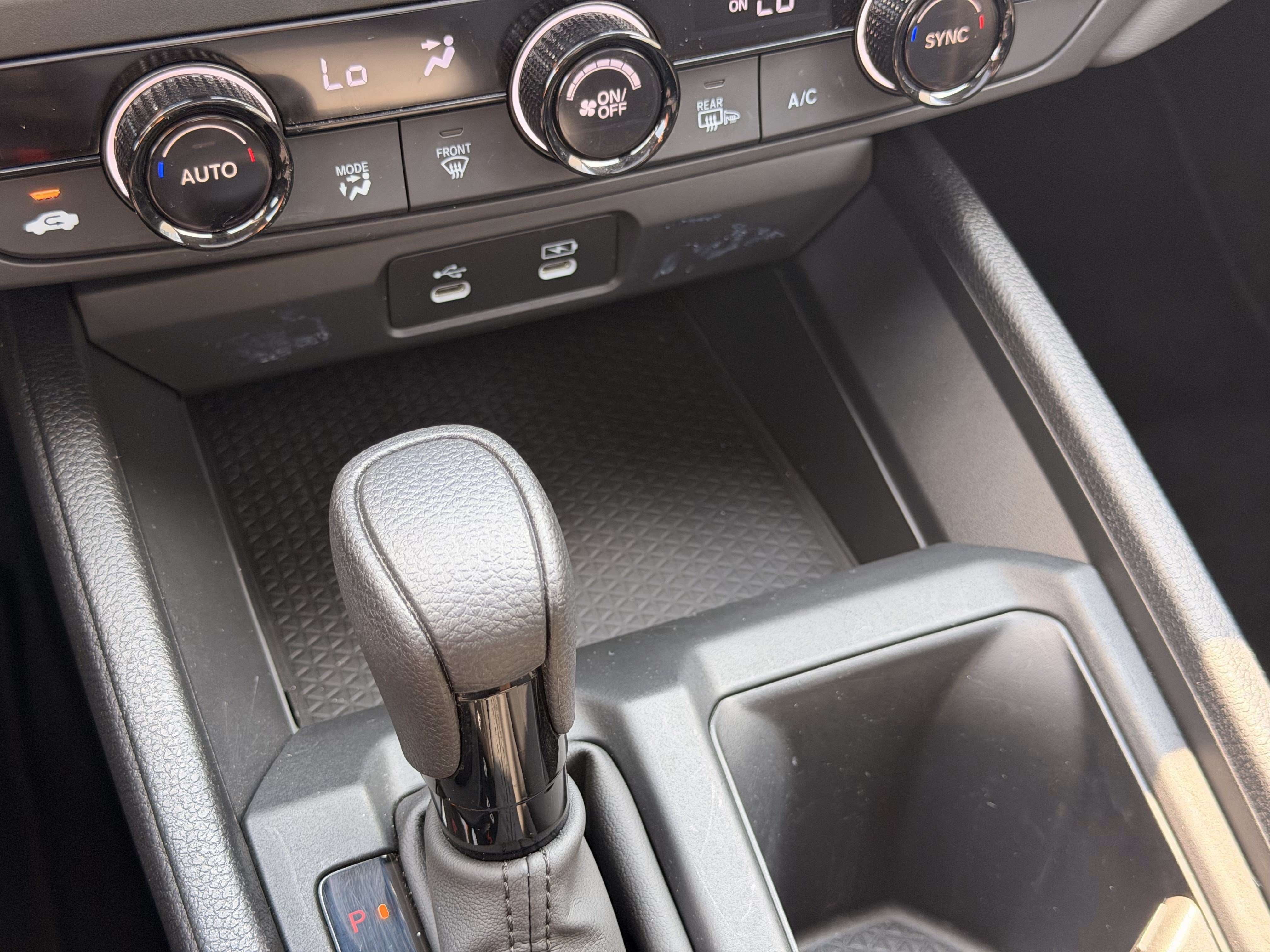 Certified 2024 Honda Accord EX image 22