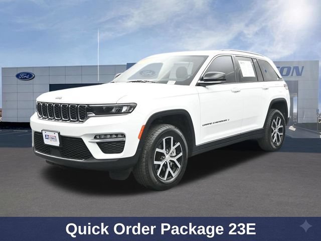 Used 2024 Jeep Grand Cherokee Limited w/ Trailer Tow Package AWD/4WD image 4