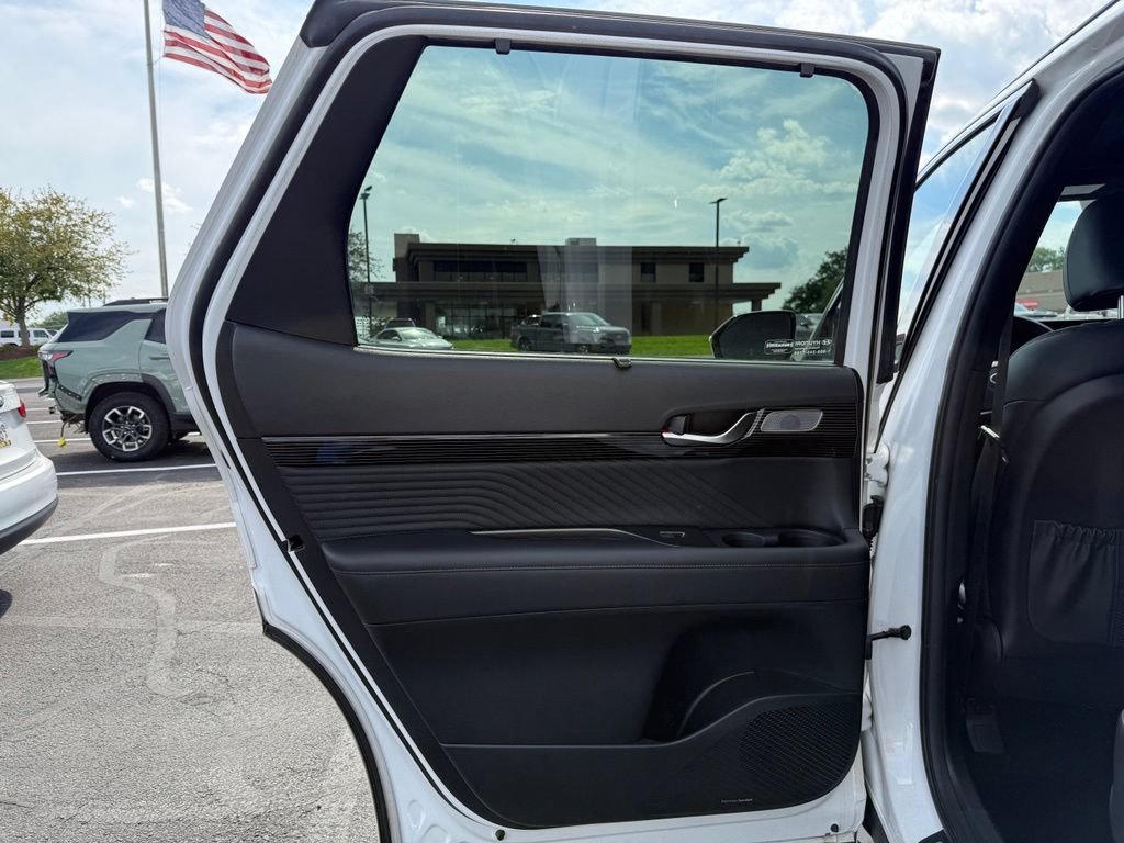 Used 2024 Hyundai Palisade Calligraphy AWD/4WD image 23
