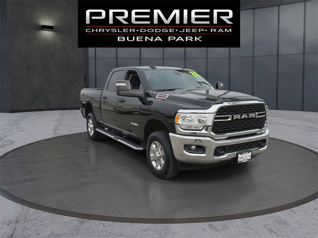 Used 2024 RAM 2500 Big Horn w/ Bed Utility Group image 2