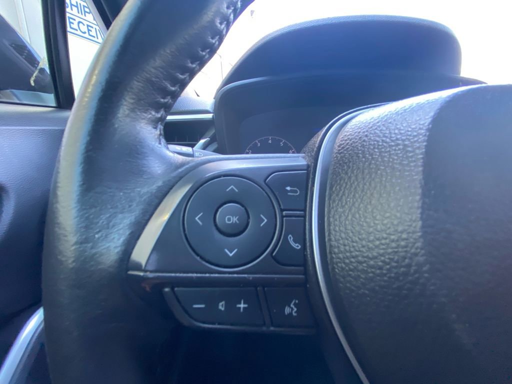 Used 2024 Toyota Corolla Cross AWD Hybrid w/ Moonroof Package image 19