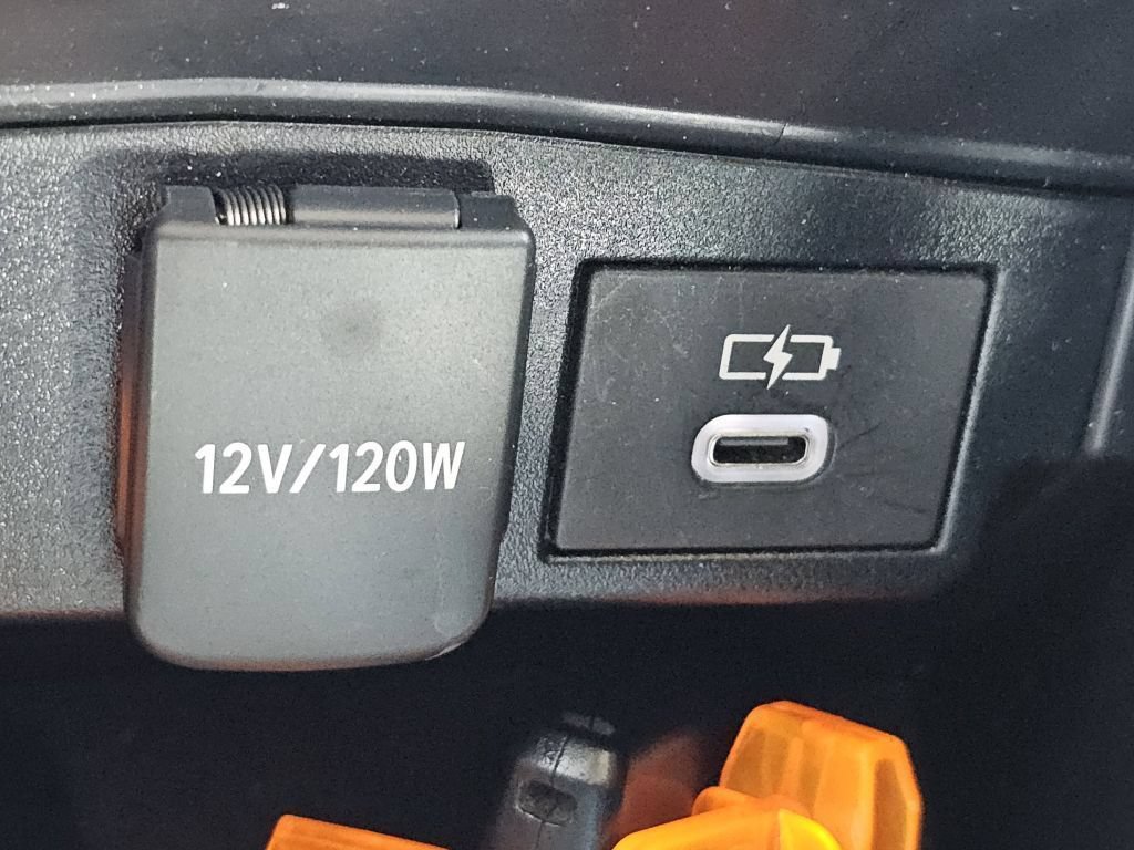 Used 2024 Toyota Corolla LE FWD image 9