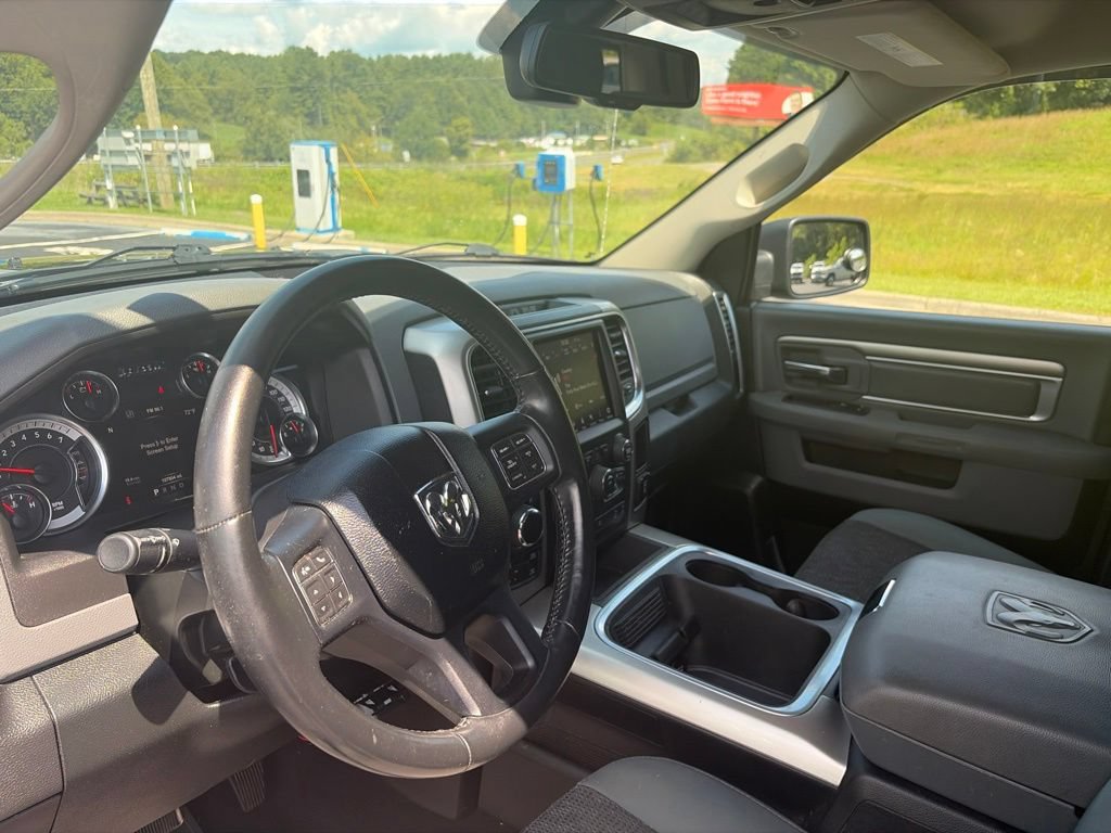 Used 2018 RAM 1500 Big Horn AWD/4WD image 18