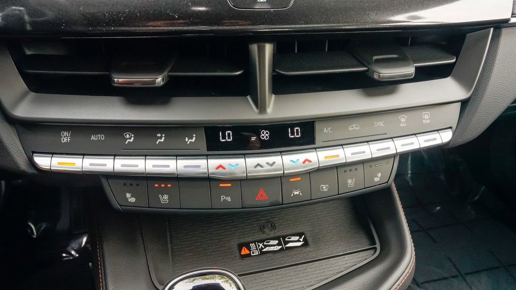 New 2026 Cadillac CT4 V image 20