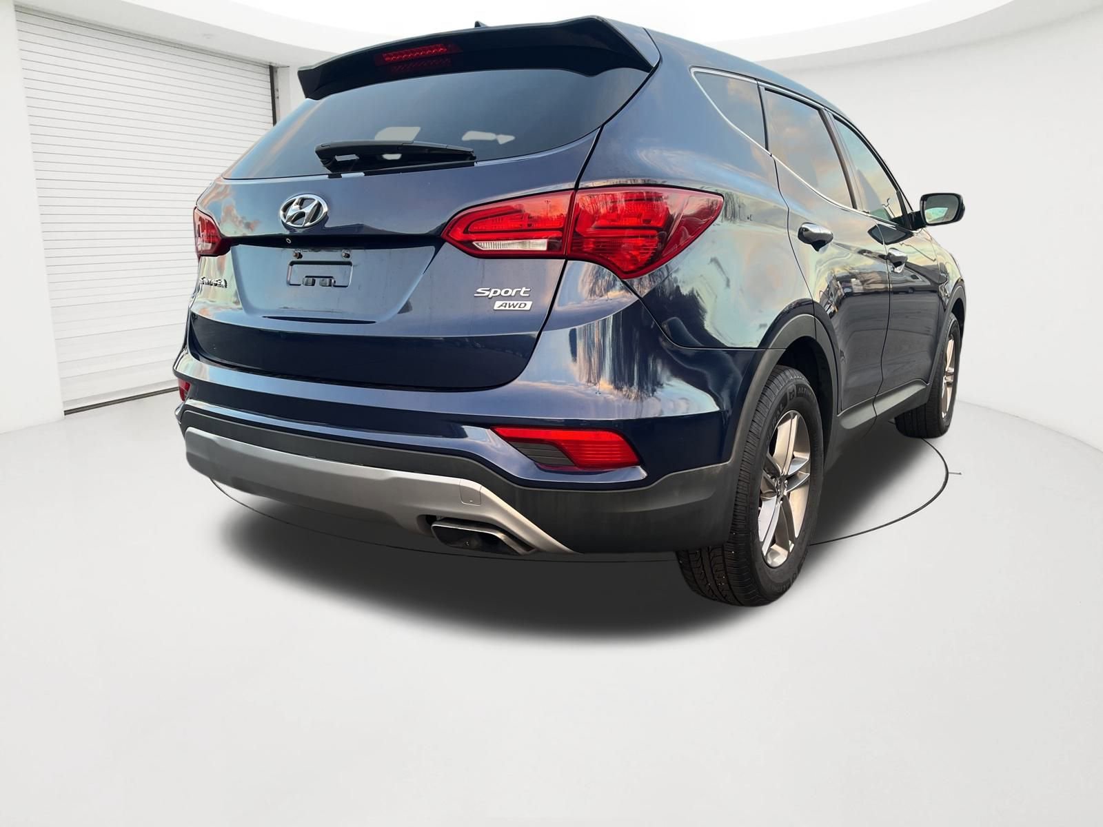 Used 2017 Hyundai Santa Fe Sport image 5