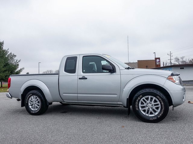 Used 2014 Nissan Frontier SV image 9