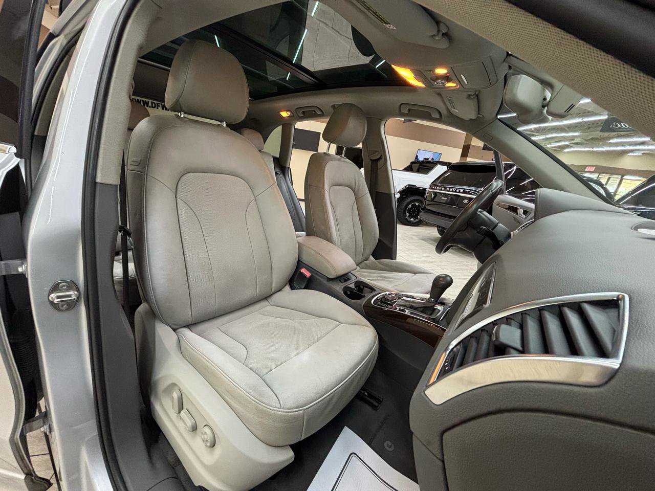 Used 2012 Audi Q5 3.2 Prestige AWD/4WD image 17