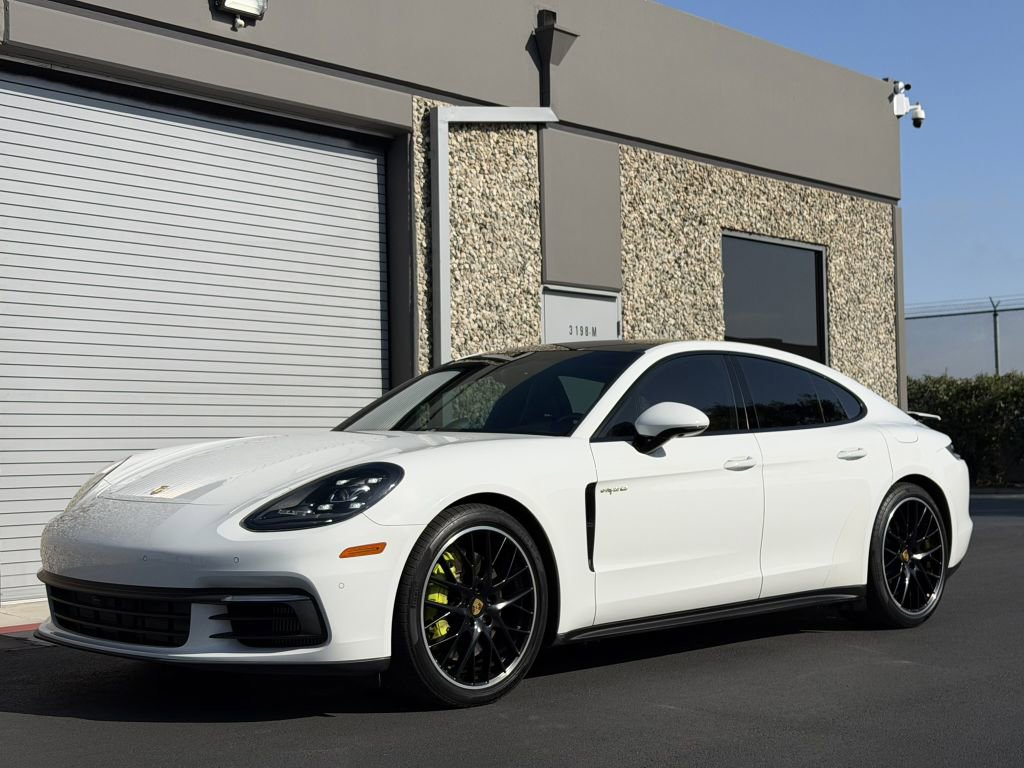 Used 2018 Porsche Panamera 4 w/ Premium Package AWD/4WD image 6
