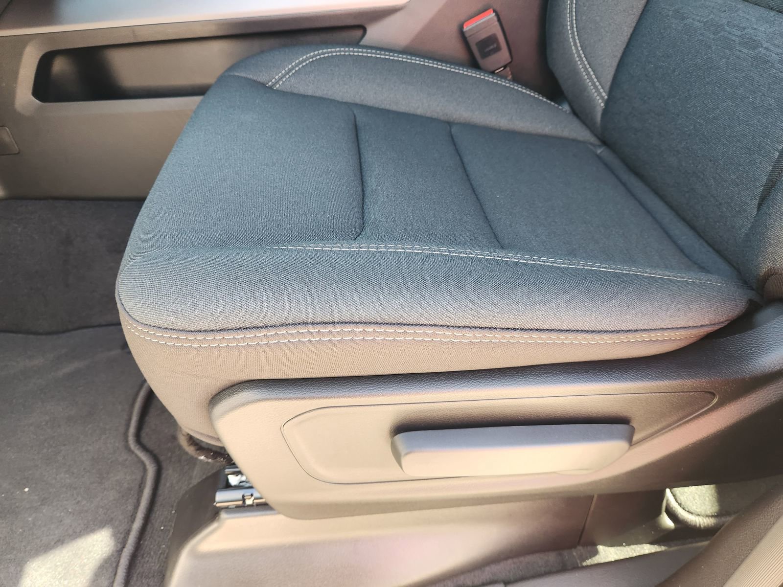 New 2026 RAM 1500 4x4 Crew Cab image 20