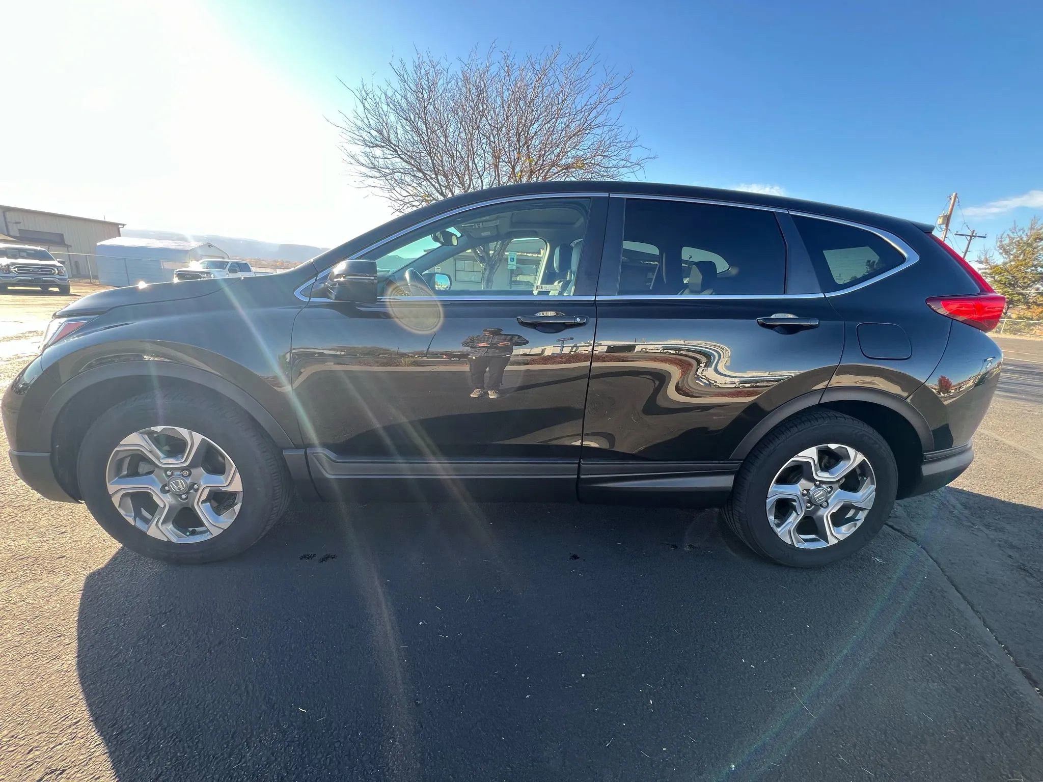 Used 2019 Honda CR-V EX-L image 1