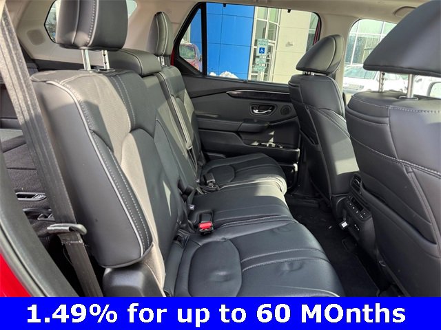 Used 2025 Honda Pilot Elite image 10