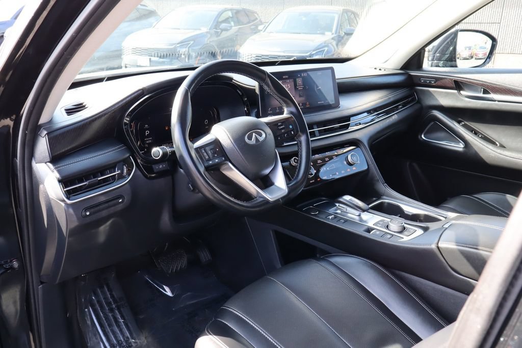 Used 2023 INFINITI QX60 Sensory AWD/4WD image 18