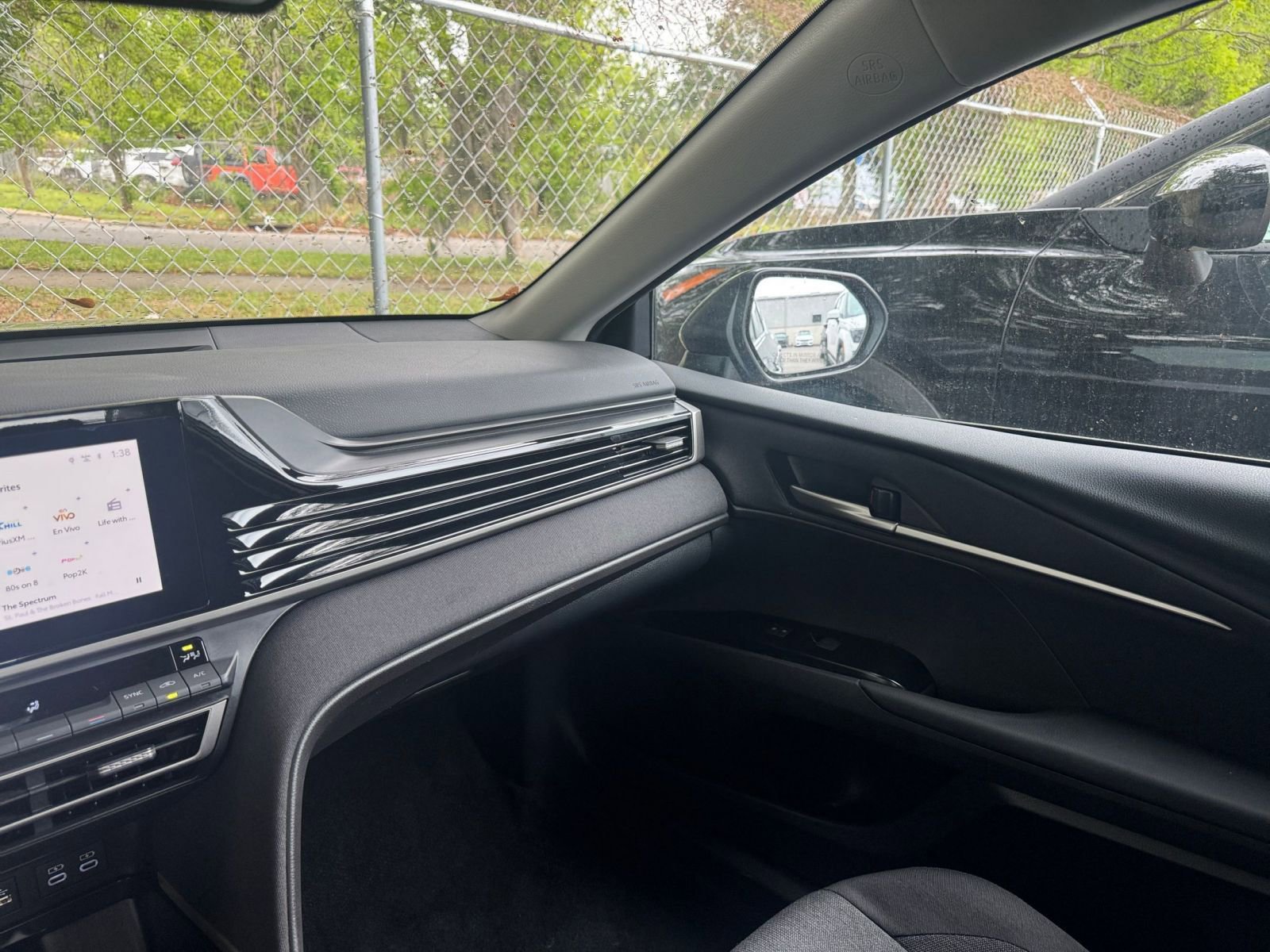 Used 2025 Toyota Camry LE FWD image 35