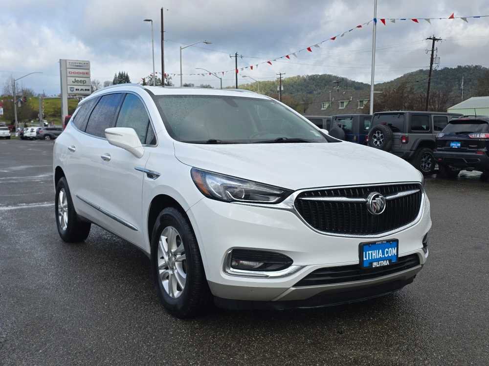 Used 2020 Buick Enclave Essence w/ Sound and Sites Package image 7