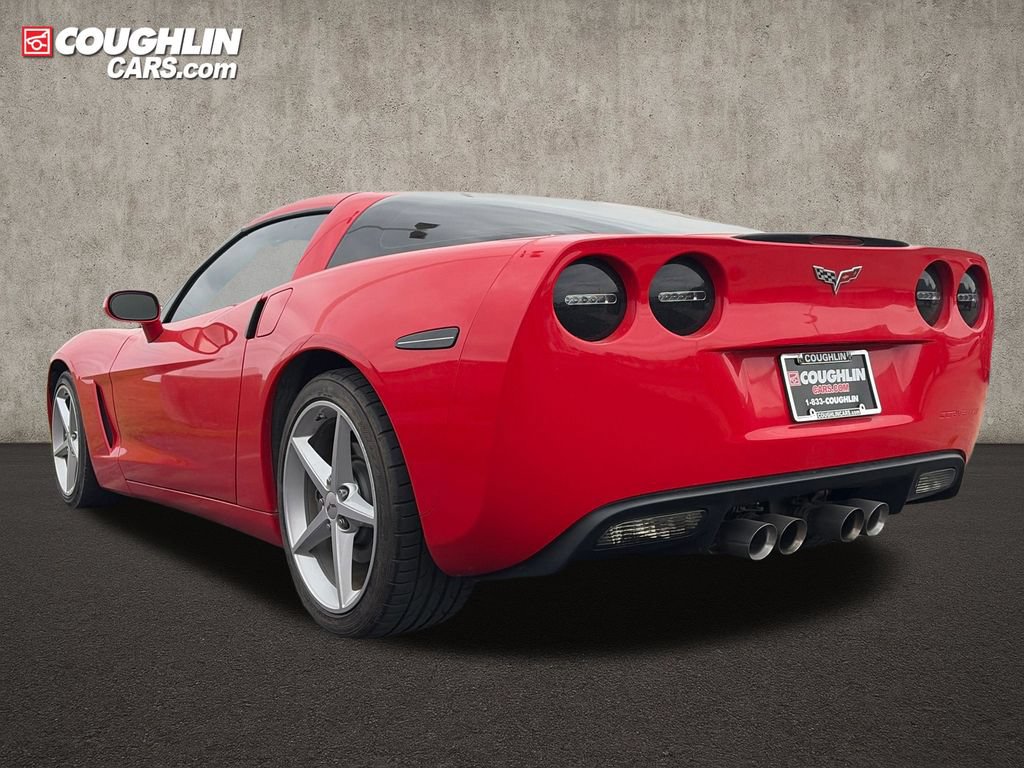 Used 2012 Chevrolet Corvette Coupe w/ 2LT Preferred Equipment Group RWD image 5