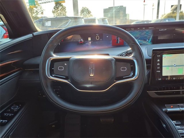 Certified 2025 Lincoln Nautilus Premier w/ Jet Appearance Package image 10