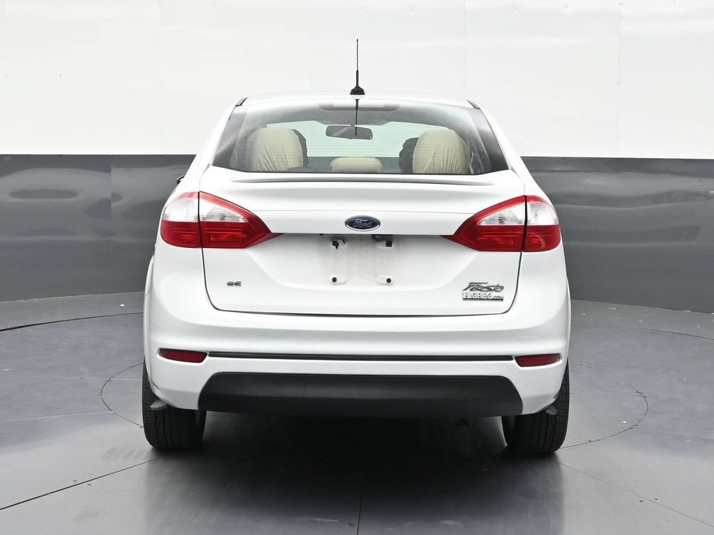 Used 2019 Ford Fiesta SE w/ Equipment Group 201A FWD image 4