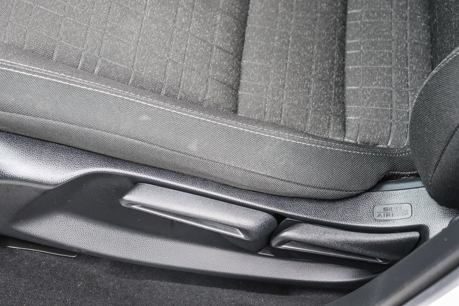 Certified 2024 Honda HR-V LX image 25