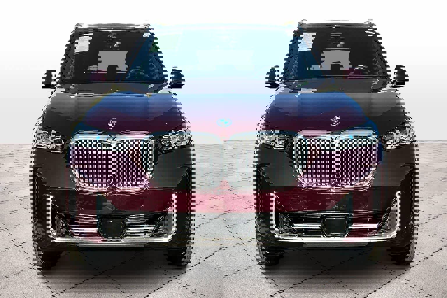 Used 2025 BMW X5 xDrive50e w/ Premium Package image 3