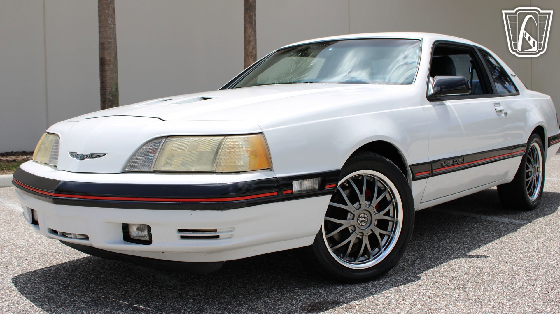 Used 1988 Ford Thunderbird RWD image 9