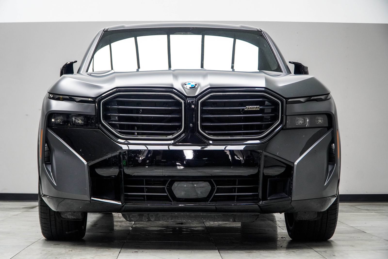 Used 2023 BMW XM AWD/4WD image 4