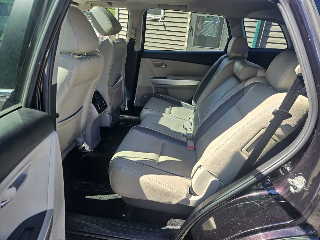 Used 2009 MAZDA CX-9 Grand Touring w/ Moonroof & Bose Audio Pkg FWD image 13