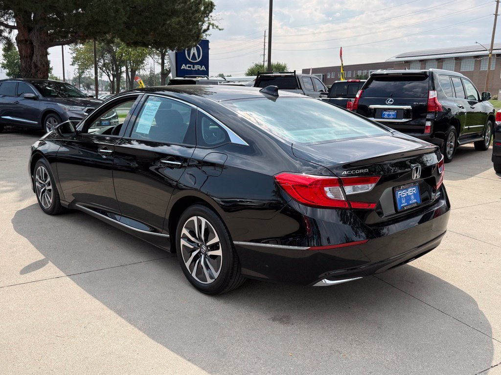 Used 2020 Honda Accord Touring image 6