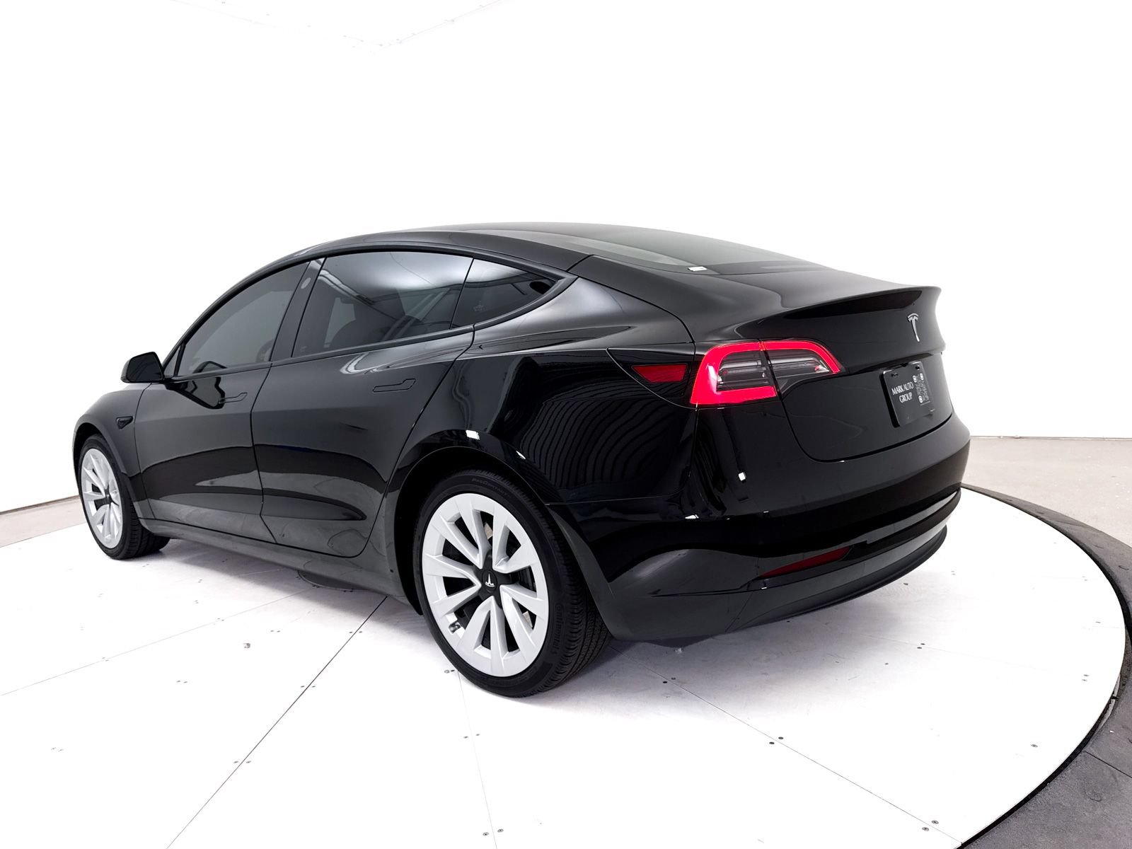Used 2023 Tesla Model 3 Standard Range RWD image 16