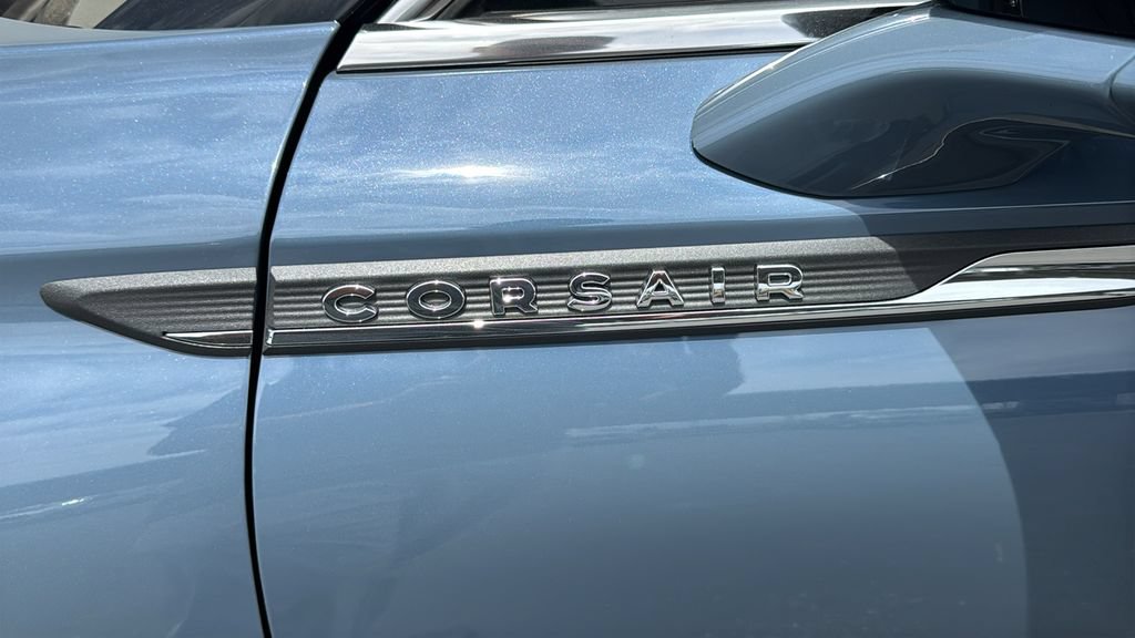 Used 2025 Lincoln Corsair Reserve FWD image 7
