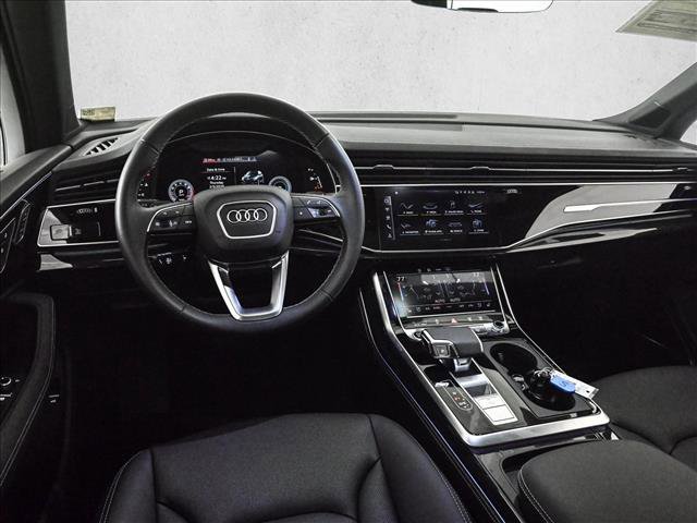 Certified 2025 Audi Q7 3.0T Premium Plus w/ Premium Plus Package image 18