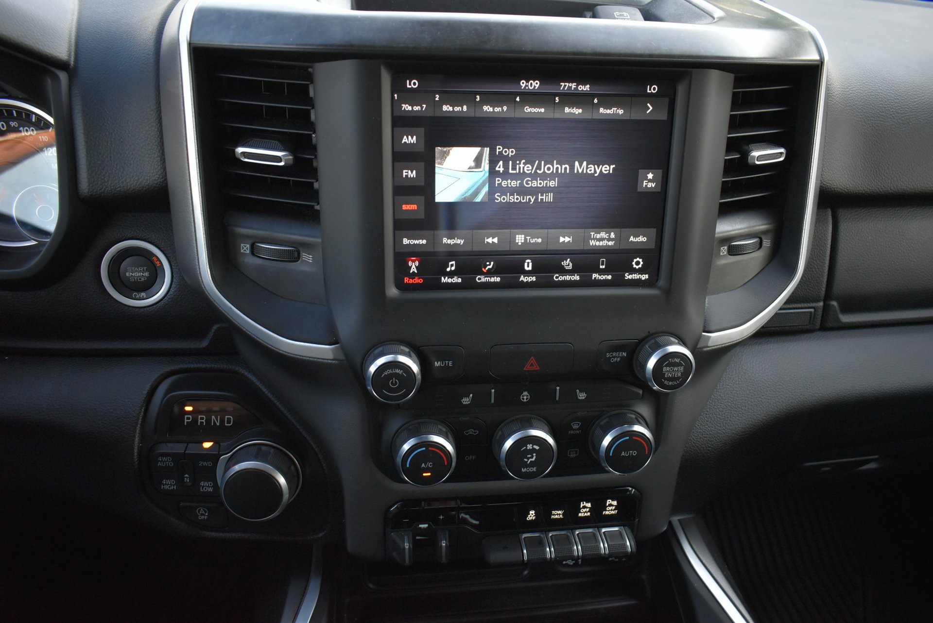 Used 2021 RAM 1500 Big Horn AWD/4WD image 24