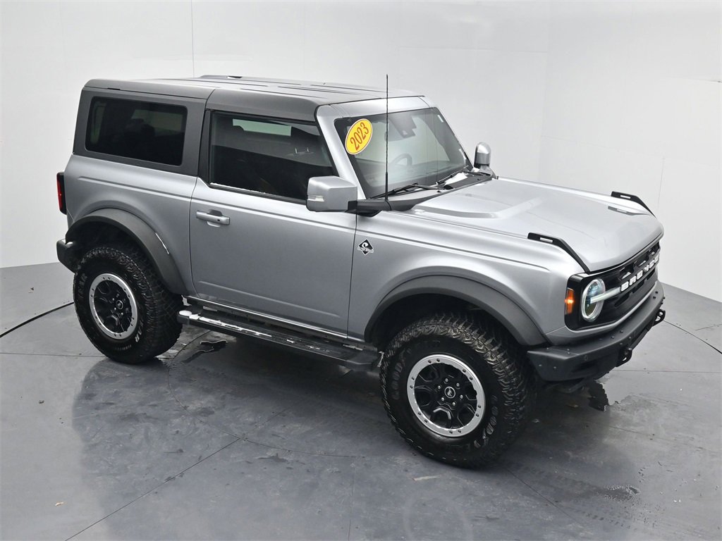 Used 2023 Ford Bronco Outer Banks w/ Sasquatch Package image 40
