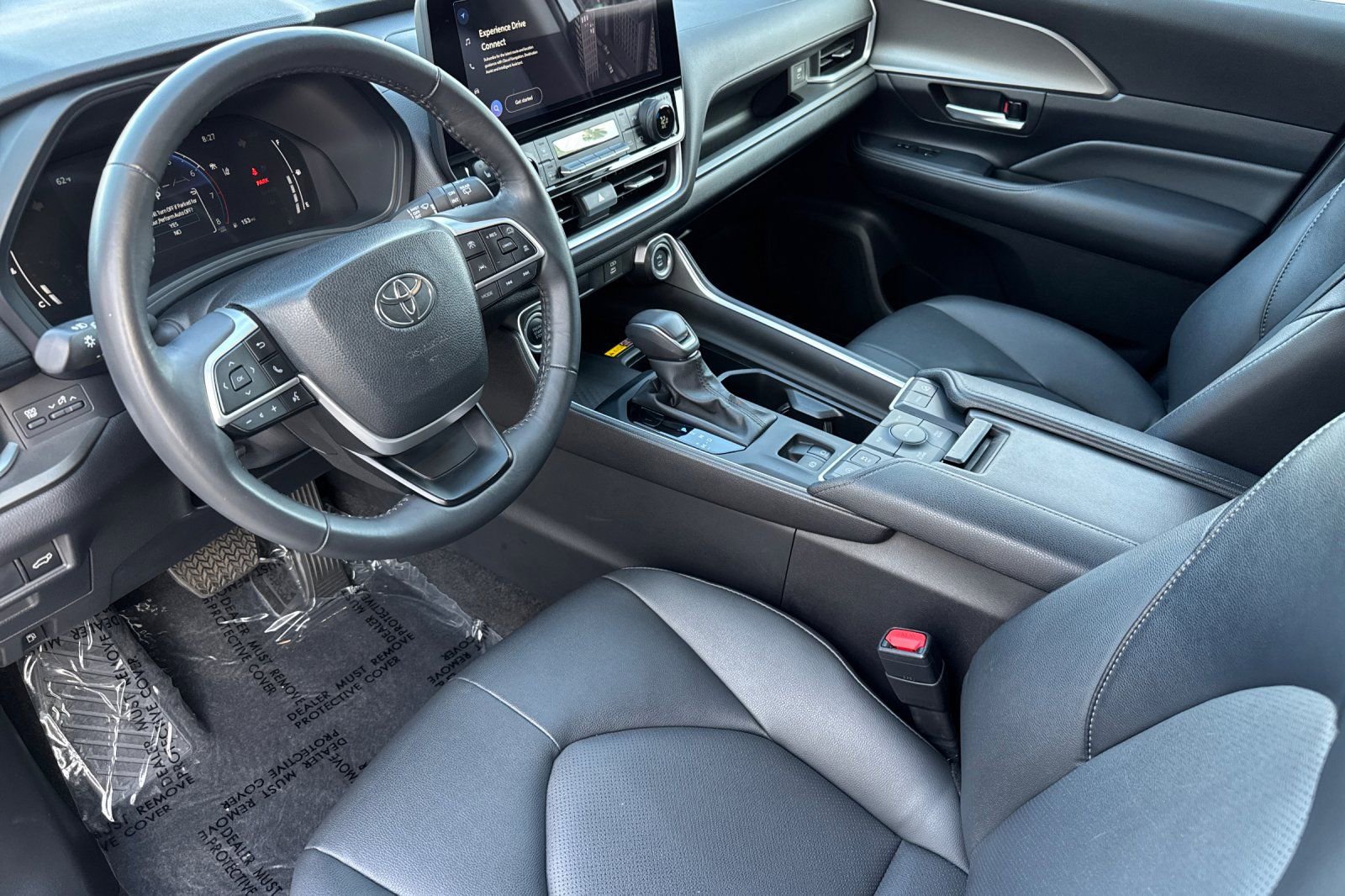 Certified 2024 Toyota Grand Highlander AWD image 10