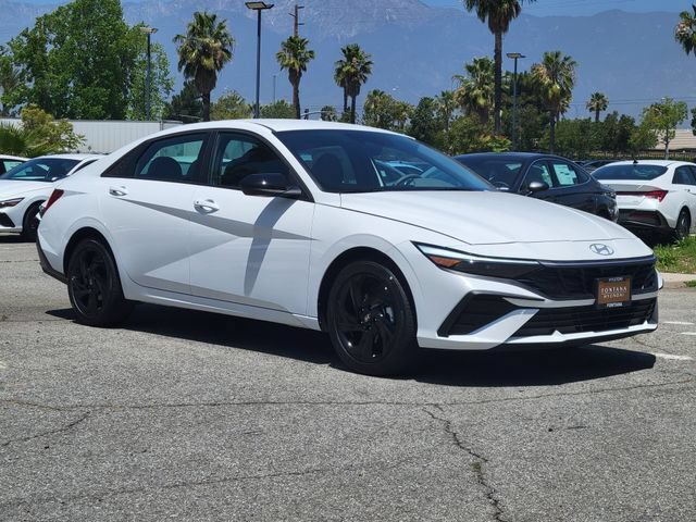 New 2026 Hyundai Elantra Sport FWD image 31