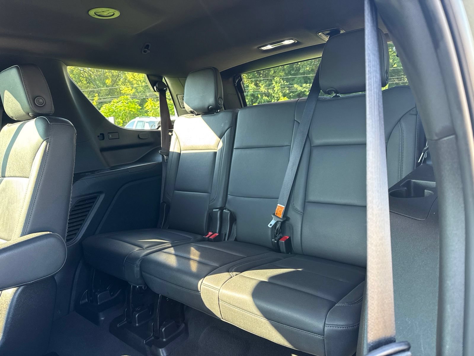 Used 2024 Chevrolet Tahoe LT AWD/4WD image 19